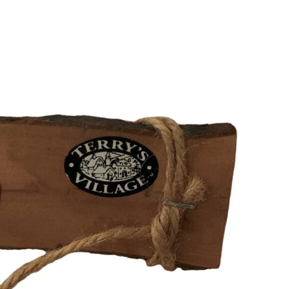 Terry's Village Wooden Folk Art Thanksgiving Holiday Hanging Sign Pilgrims Decor - Picture 3 of 5